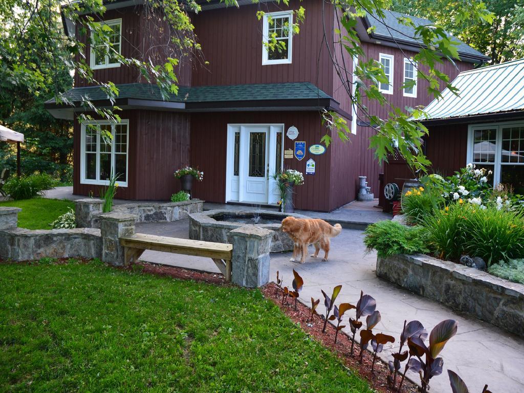 Vila Lecomte De La Fontaine North Hatley Exteriér fotografie