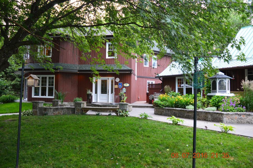 Vila Lecomte De La Fontaine North Hatley Exteriér fotografie